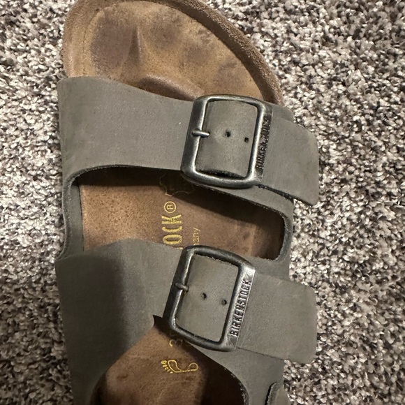 Birkenstock size 38 (7 1/2-8) Gray 2 strap sling back Milano style. - Picture 2 of 5